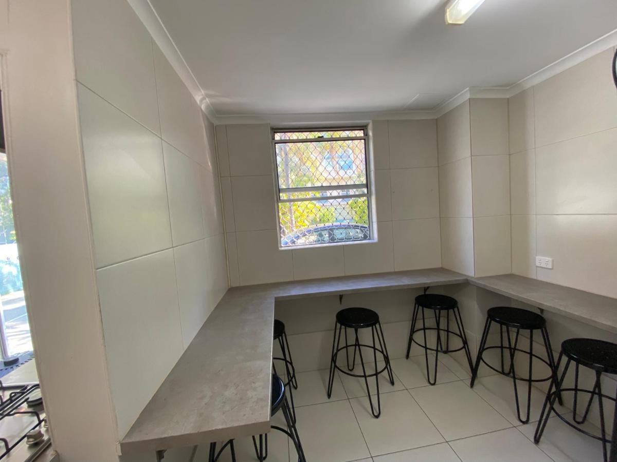 Homely Inn Hostel Χρυσή Ακτή Εξωτερικό φωτογραφία