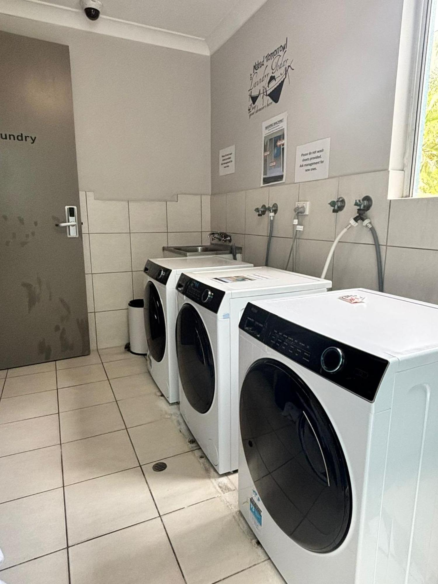 Homely Inn Hostel Χρυσή Ακτή Εξωτερικό φωτογραφία